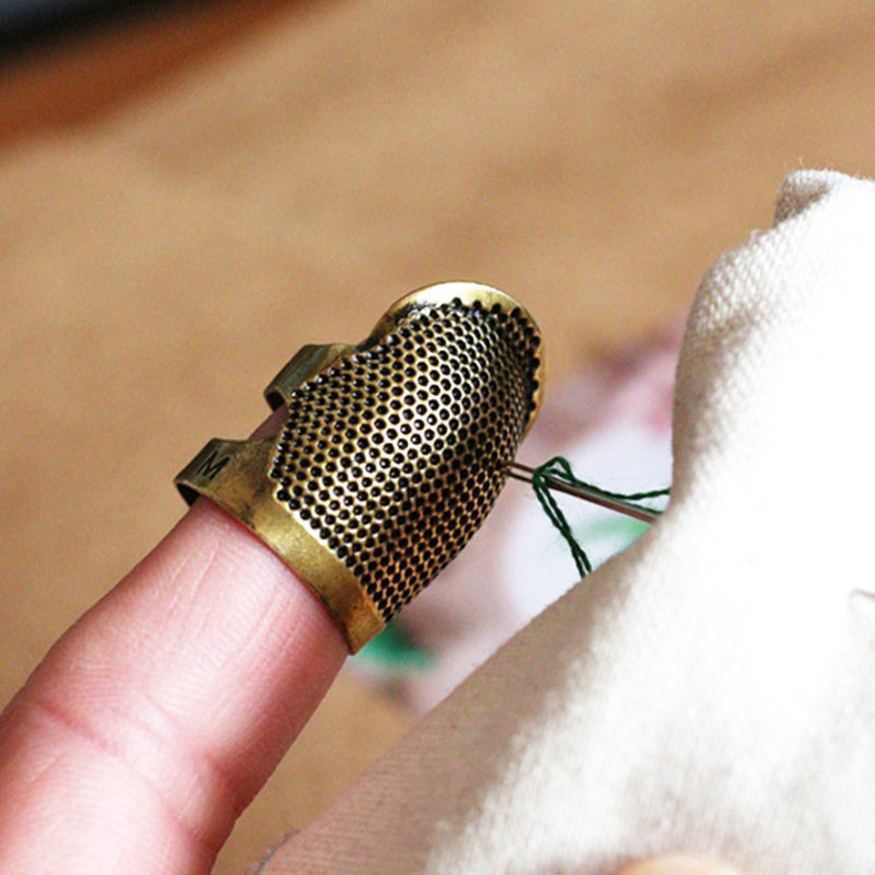 ปลอกนิ้วป้องกันเข็มเย็บผ้า ทำจ - Sewing Thimble Metal บทวิจารณ์และราคา